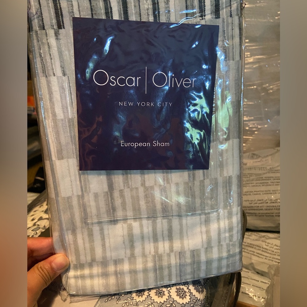 Oscar Oliver Sham